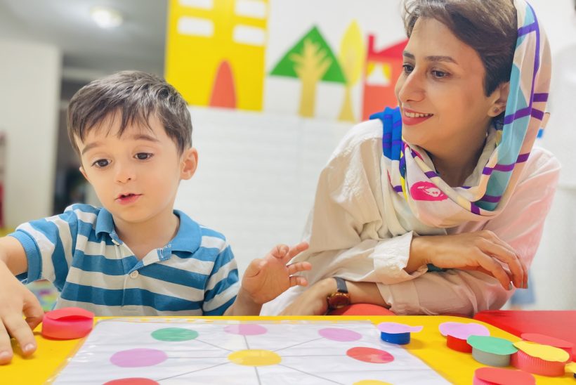 چرا خاطرات سال‌های اول زندگی کودک مهم‌است؟